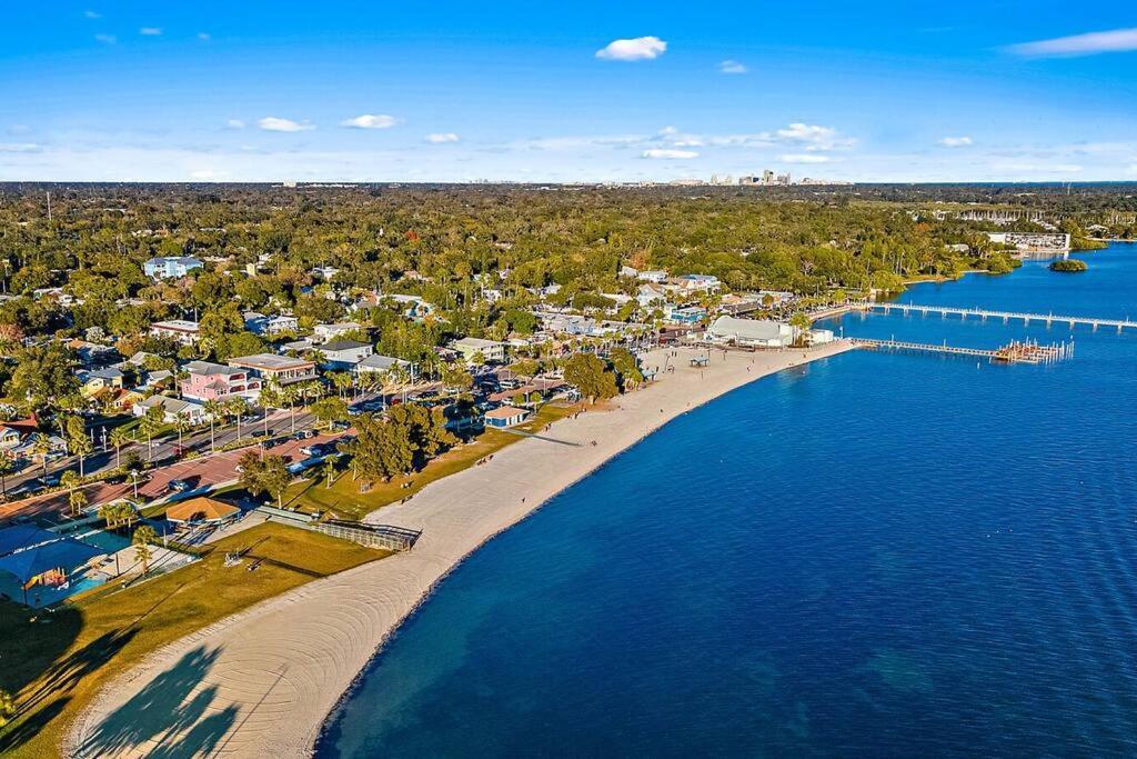 Quaint Gulfport Beach Bungalow St. Petersburg Dış mekan fotoğraf